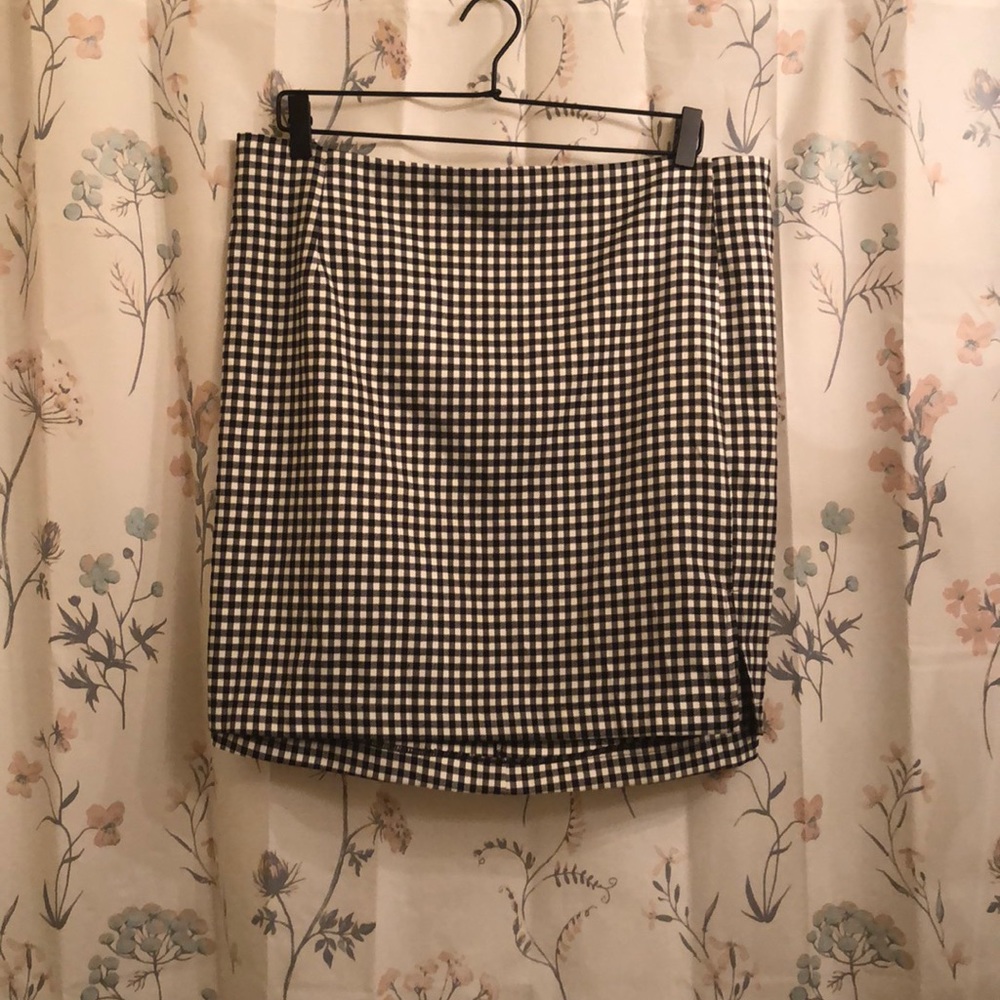 NWOT Plus size checkered gingham plaid miniskirt